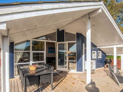 Holiday house Seaside Haven with open terrace - Outdoor photo 8