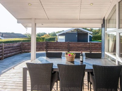 Holiday house Seaside Haven with open terrace - Outdoor photo 24