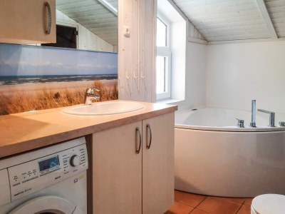 Holiday house 6 person holiday home in GROEMITZ - Outdoor photo 11