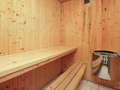 Holiday house Luxurioses Refugium mit Pool -- By Traum Ferienwohnungen - Outdoor photo 26