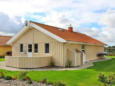 Holiday house 12 person holiday home in Otterndorf - Outdoor photo 10