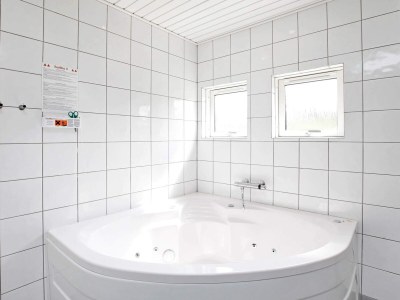 Holiday house 9 person holiday home in Millinge-By Traum - Outdoor photo 3