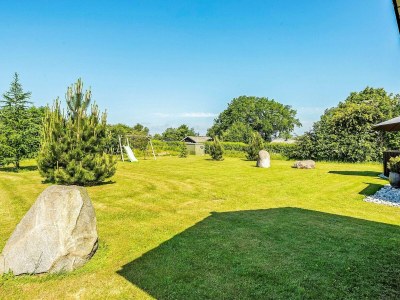 Holiday house Stilvolles Strandhaus -- By Traum Ferienwohnungen - Outdoor photo 14