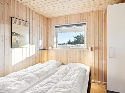 Holiday house Luxury Pool Retreat by Sea - By Traum Ferienwohnungen - Outdoor photo 7