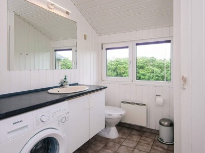 Holiday house Helles Sommerhaus am Meer -- By Traum Ferienwohnungen - Outdoor photo 8