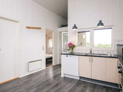 Holiday house Helles Sommerhaus am Meer -- By Traum Ferienwohnungen - Outdoor photo 25