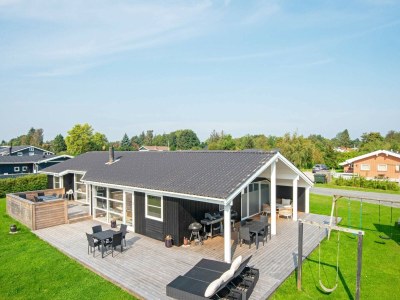 Holiday house 10 Personen Ferienhaus in Juelsminde-By Traum - Holiday house