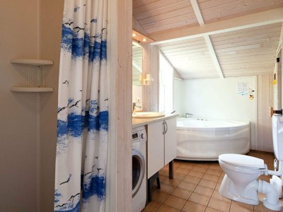 Holiday house 6 person holiday home in GROEMITZ - Outdoor photo 25