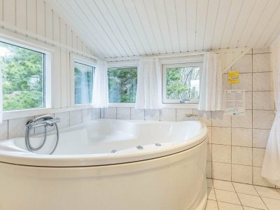 Holiday house Luxus-Ruckzug in Strandnahe -- By Traum Ferienwohnungen - Outdoor photo 6