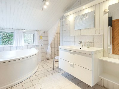 Holiday house Luxus-Ruckzug in Strandnahe -- By Traum Ferienwohnungen - Outdoor photo 31