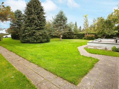 Holiday house 6 person holiday home in Dronningmølle-By Traum - Outdoor photo 5