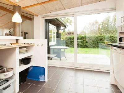 Holiday house 6 person holiday home in Dronningmølle-By Traum - Outdoor photo 28