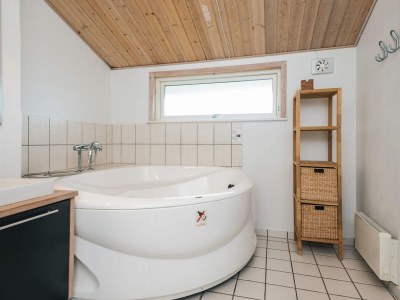 Holiday house Luxus-Ruckzug in Strandnahe -- By Traum Ferienwohnungen - Outdoor photo 24