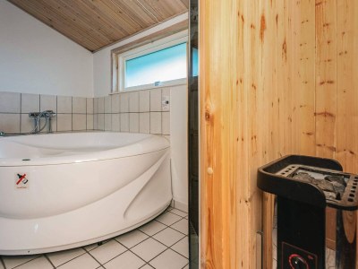 Holiday house Luxus-Ruckzug in Strandnahe -- By Traum Ferienwohnungen - Outdoor photo 30