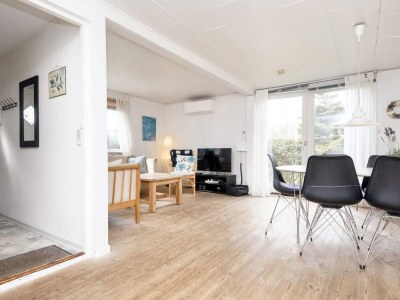 Holiday house 6 person holiday home in Børkop-By Traum - Outdoor photo 4