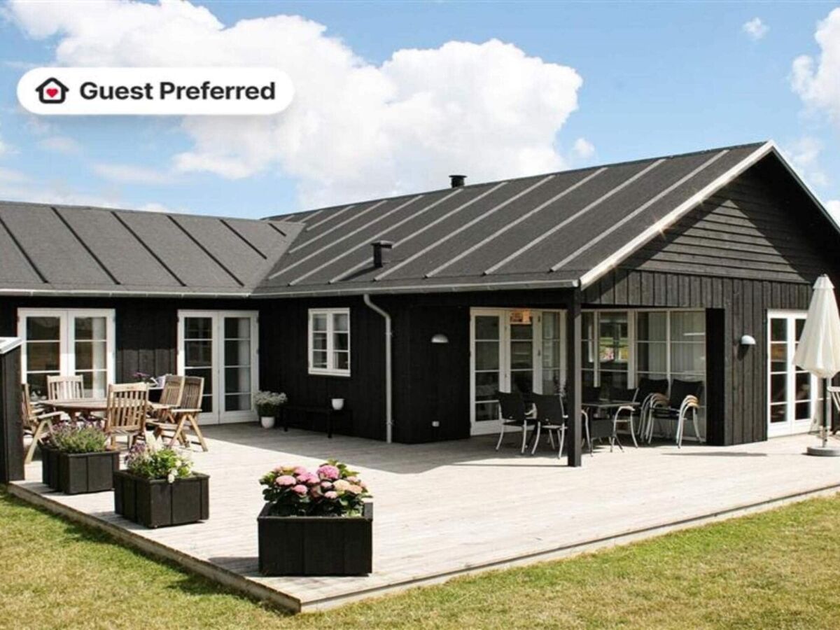 Holiday house 10 person holiday home in Nysted-By Traum