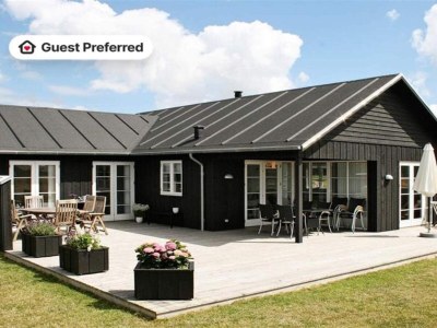 Holiday house 10 person holiday home in Nysted-By Traum - Holiday house