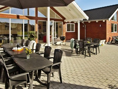Holiday house Luxurioses Pool-Refugium in Nordborg -- By Traum Ferienwohnungen - Outdoor photo 36