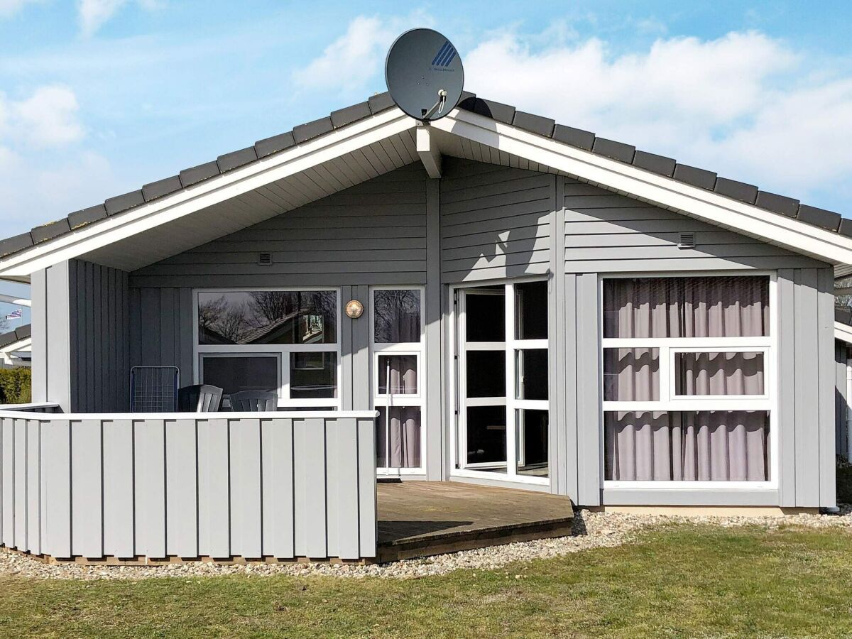 Holiday house 6 person holiday home in GROEMITZ - Outdoor photo 2