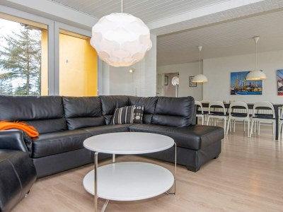 Holiday house Seaside holiday home with Ocean View - Outdoor photo 8