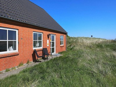 Holiday house Abgeschiedenes Refugium am Meer -- By Traum Ferienwohnungen - Outdoor photo 7