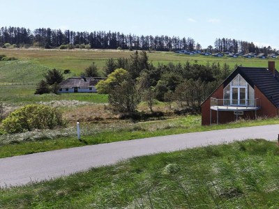 Holiday house Abgeschiedenes Refugium am Meer -- By Traum Ferienwohnungen - Outdoor photo 8