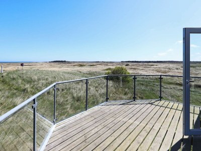 Holiday house Abgeschiedenes Refugium am Meer -- By Traum Ferienwohnungen - Outdoor photo 9