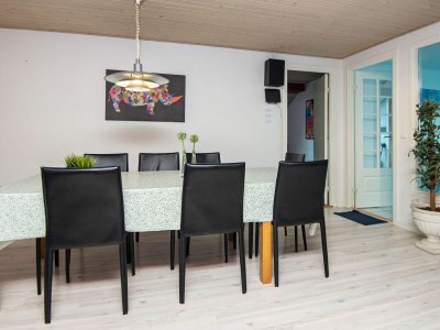 Holiday house Luxus-Ruckzug mit Pool -- By Traum Ferienwohnungen - Outdoor photo 14