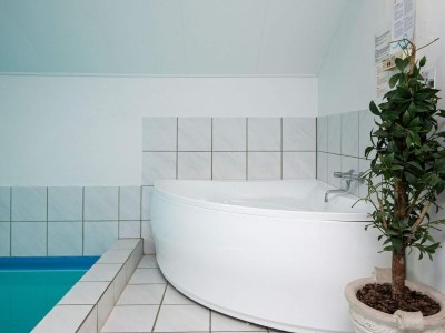 Holiday house Luxus-Ruckzug mit Pool -- By Traum Ferienwohnungen - Outdoor photo 26