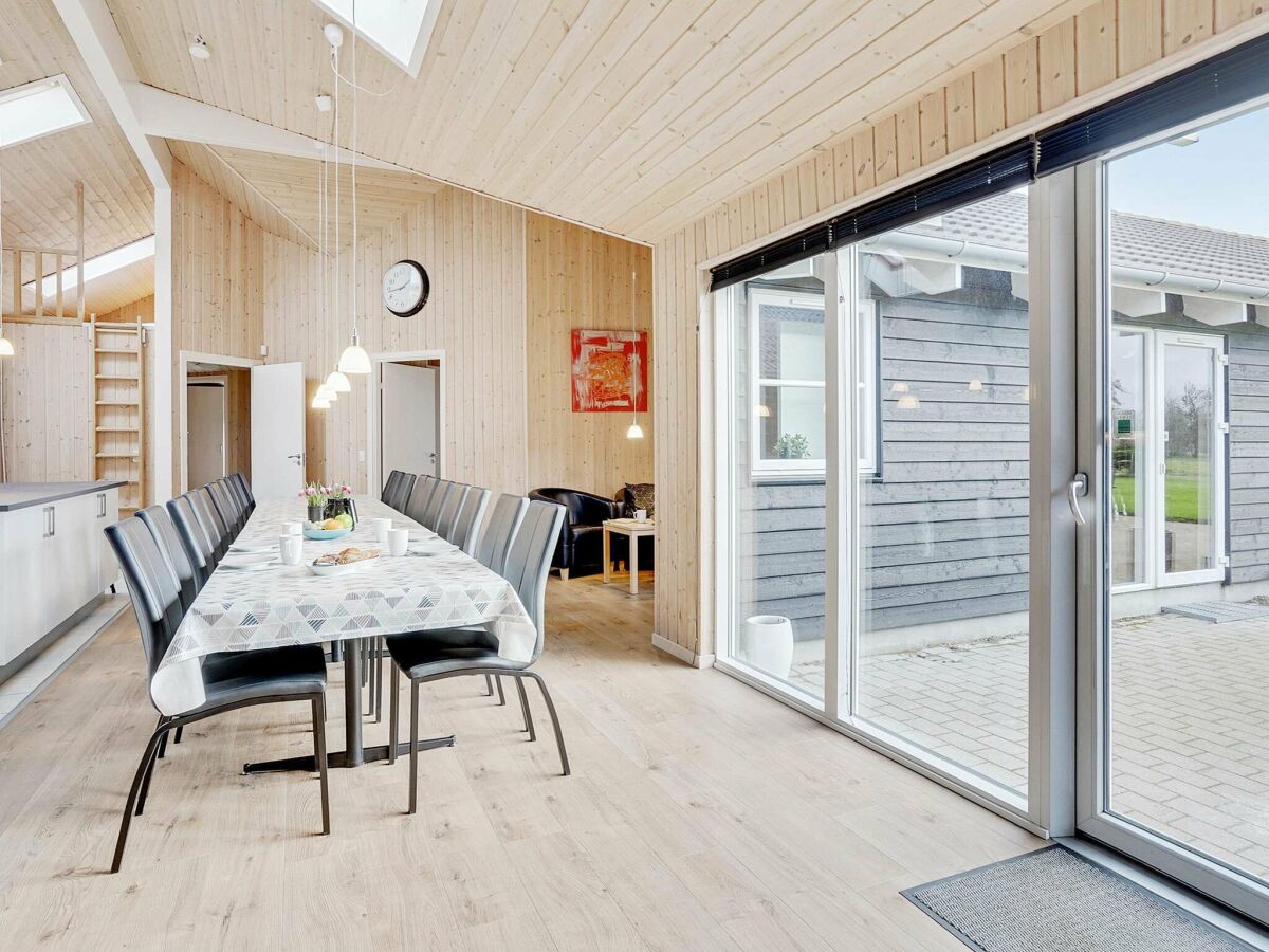 Holiday house Luxus-Poolvilla Marielyst -- By Traum Ferienwohnungen - Outdoor photo 2