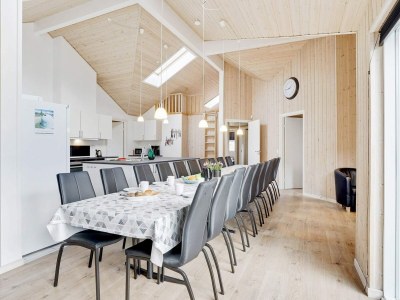 Holiday house Luxus-Poolvilla Marielyst -- By Traum Ferienwohnungen - Outdoor photo 23