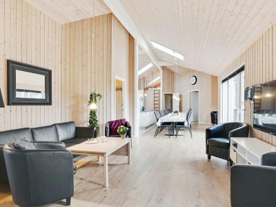 Holiday house Luxus-Poolvilla Marielyst -- By Traum Ferienwohnungen - Outdoor photo 33