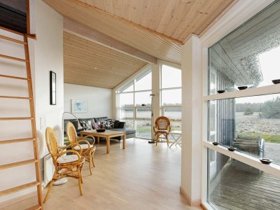 Holiday house Luxus-Ruckzug in Bratten -- By Traum Ferienwohnungen - Outdoor photo 2