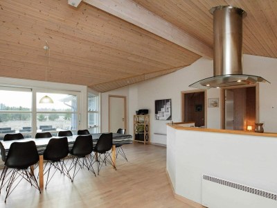 Holiday house Luxus-Ruckzug in Bratten -- By Traum Ferienwohnungen - Outdoor photo 7