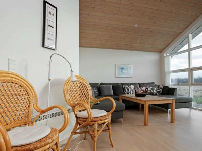 Holiday house Luxus-Ruckzug in Bratten -- By Traum Ferienwohnungen - Outdoor photo 18