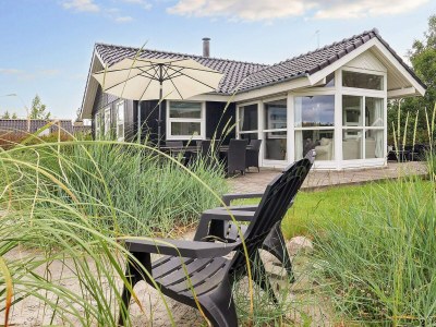 Holiday house 6 person holiday home in Væggerløse-By Traum - Outdoor photo 2