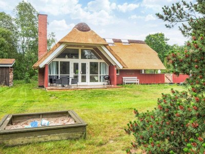 Holiday house Eco-Friendly Retreat with Spa - By Traum Ferienwohnungen - Holiday house