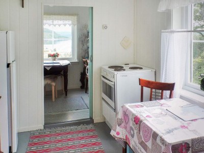 Holiday house 4 person holiday home in Skatvik-By Traum - Outdoor photo 26