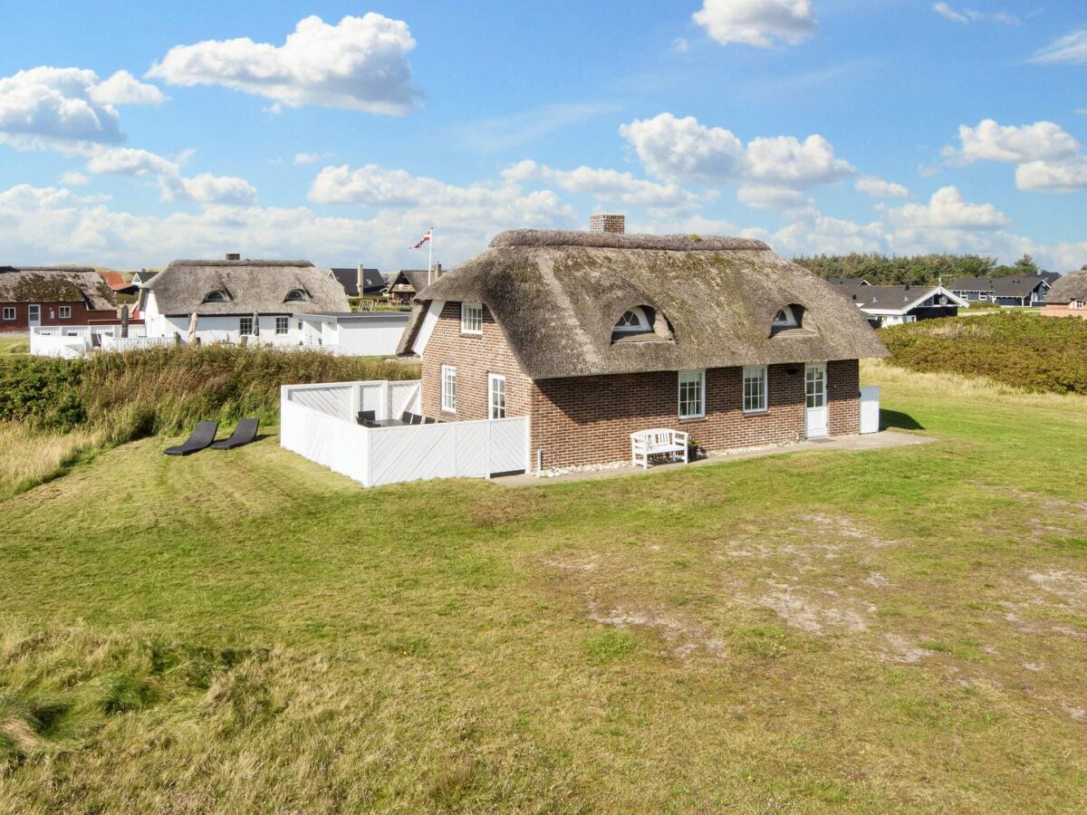 Holiday house 9 person holiday home in Harboøre-By Traum - Outdoor photo 4