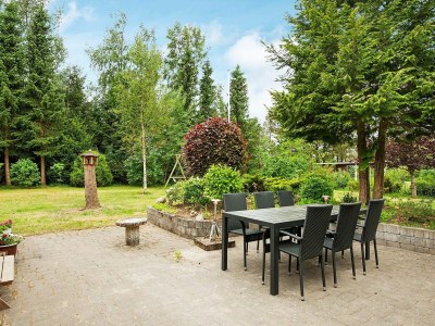 Holiday house 4 person holiday home in Fårvang-By Traum - Outdoor photo 6