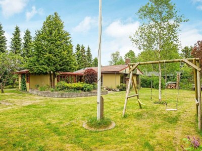 Holiday house 4 person holiday home in Fårvang-By Traum - Outdoor photo 7