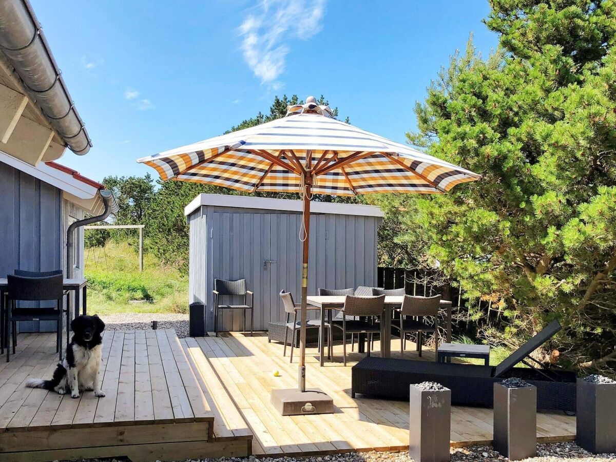 Holiday house Luxurioses Poolhaus am Strand -- By Traum Ferienwohnungen - Outdoor photo 2