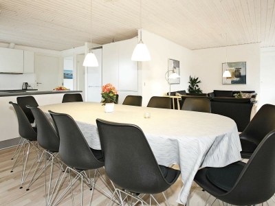 Holiday house Luxurioses Spa-Retreat am Meer - Outdoor photo 12