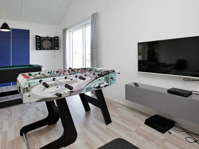 Holiday house Luxurioses Spa-Retreat am Meer - Outdoor photo 18