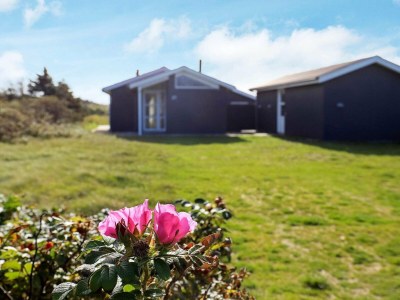Holiday house Modernes Refugium in Lokken -- By Traum Ferienwohnungen - Outdoor photo 25
