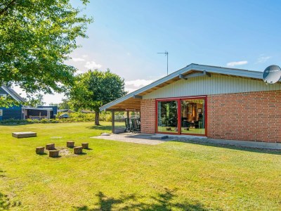 Holiday house 6 person holiday home in Ørsted-By Traum - Outdoor photo 27