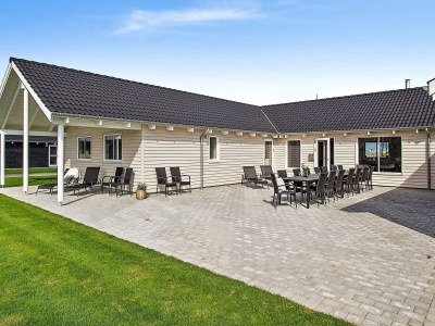 Holiday house 20 Personen Ferienhaus in Hasselberg - Outdoor photo 2