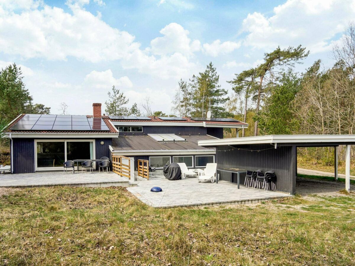 Holiday house 12 person holiday home in Nexø - Outdoor photo 4