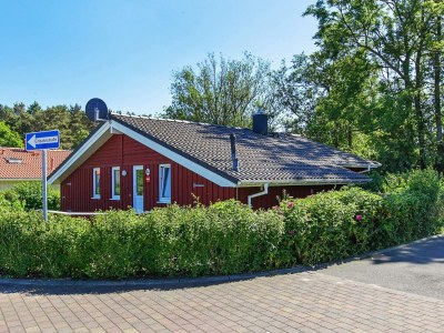 Holiday house 6 person holiday home in GROEMITZ - Outdoor photo 2