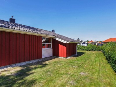 Holiday house 6 person holiday home in GROEMITZ - Outdoor photo 4